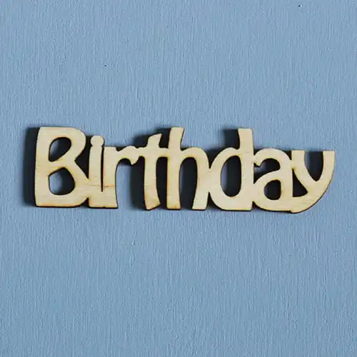 ND055-M Birthday - napis drewniany