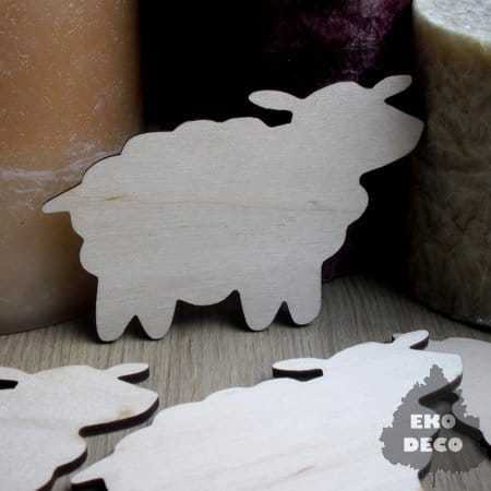 AD005 Owieczka drewniana
